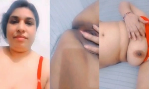 Horny Desi Vlg Bhabhi Shows Nude Body